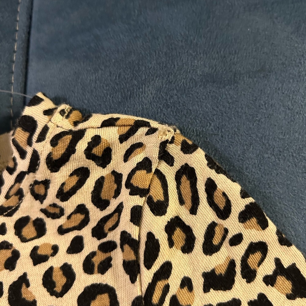 NWT 18-24 months Long sleeve leopard shirt 🐆 - Picture 4 of 4